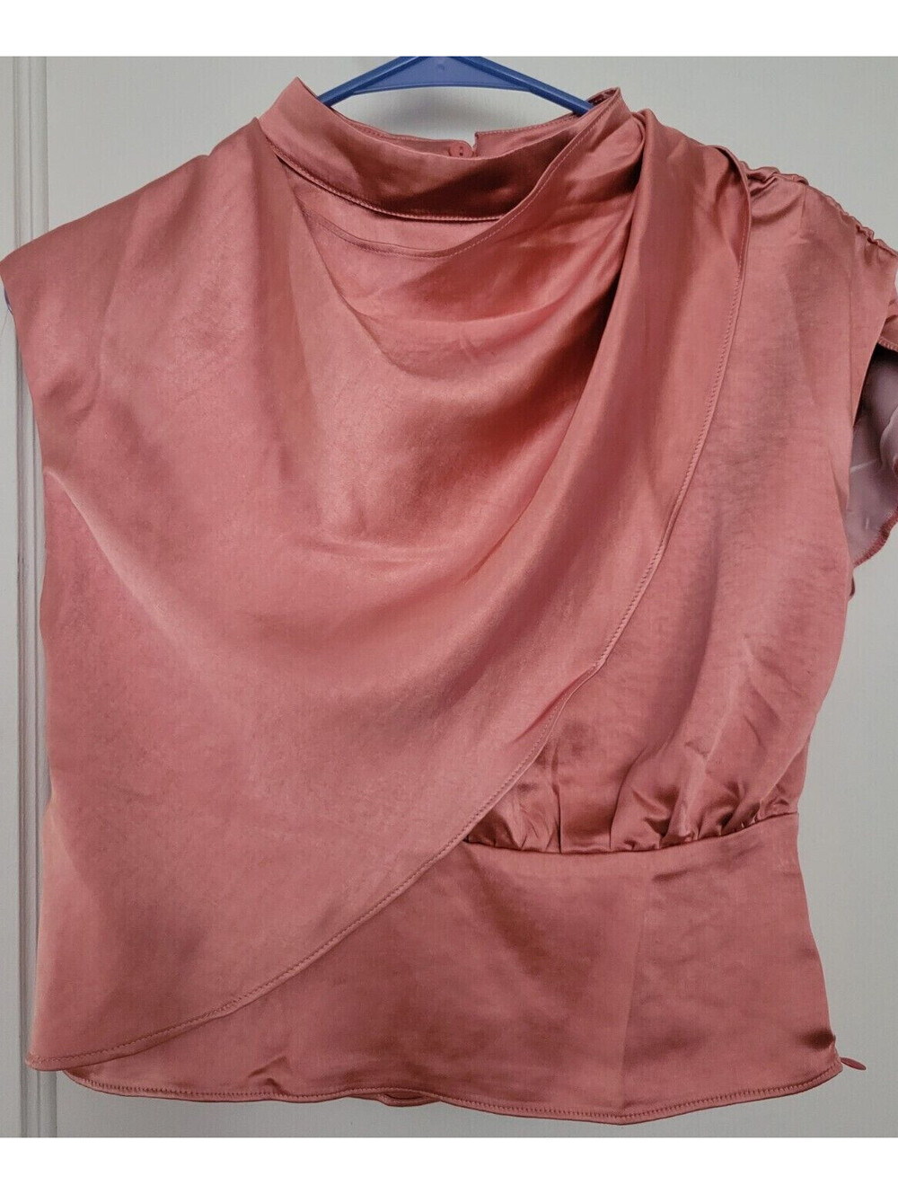 Line and Dot Este Blouse Top in Sienna Small NWT Retails $97 Silky Sateen Sexy
